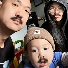 3 years with this pretty mama!! I've been in love with @acari.music ever  since I saw her perform with her old band April Chase 14 years ago.. now we  got a baby!!😂