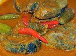 Resepi ikan tongkol gulai kuning stail nasi berlauk via www.azhan.co. Resepi Gulai Ikan Tongkol Nasi Berlauk Baca Disini