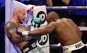 Artur szpilka w eleganckiej stylizacji kibicował narzeczonej podczas gali fame mma 9. Boks Artur Szpilka Znokautowany Narzeczona Kamila Wybranczyk Zabrala Glos Sport W Interia Pl