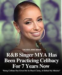 Lesley Whitney's Instagram, Twitter & Facebook