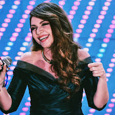 Siamo andati a conoscere cristina d'avena, la voce iconica delle colonne sonore degli anni '80 e '90, e abbiamo parlato dei cartoni della nostra infanzia e. Cristina D Avena 10 Hit Indimenticabili Della Cantante Nel Mondo Degli Anime