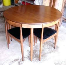 Kreative Runde Mid Century Esstisch Avideh Hinsichtlich Der Wunderbaren Mitte Jahrhun Mid Century Dining Room Tables Dining Room Table Decor Round Dining Table