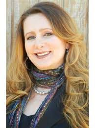 Mary Conners's Instagram, Twitter & Facebook