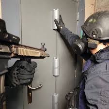 Information and translations of breaching in the most comprehensive dictionary definitions resource on the web. Breaching Explosive Method Of Entry Emoe Scopex