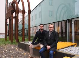 Auskunft zu bank in konstanz: Ein Grosserer Platz Fur Das Klosterportal Portal Klosterkirche Konstanz Petershausen