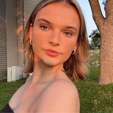 Looking for full-time infant care in Papillon/Lavista area