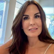 Leslie Mcleod's Instagram, Twitter & Facebook