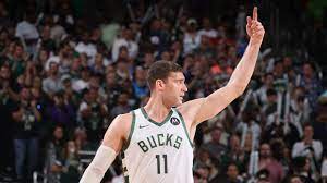 The bucks compete in the national basketball associatio. Brook Lopez Leads Milwaukee Bucks Past Atlanta Hawks In Game 5 For 3 2 Series Lead Nba News Sky Sports
