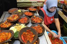 Supermarket buka sampai jam 20.00 wita dan melayani hanya 80 persen kan banyak belum tahu, katanya. 5 Pilihan Tempat Makan Dekat Undip Tembalang Semarang Halaman All Kompas Com
