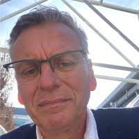 Frank Ebert's Instagram, Twitter & Facebook