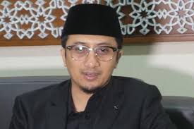Pihak yayasan menjelaskan, tim medis melaporkan terkait kondisi terkini syaikh ali. Kisah Kedekatan Ustaz Yusuf Mansur Dengan Syeikh Ali Jaber Halaman All Kompas Com