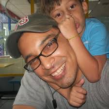 Stream 08 Rockin' In The Free World by igordavid