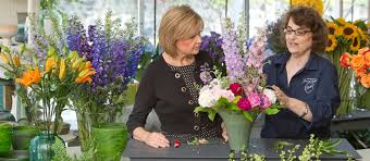 Cass School Of Floral Design Floral design classes and information.