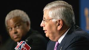 Larry Coon: Potential lockout hangs over highly anticipated 2010-11 NBA  season