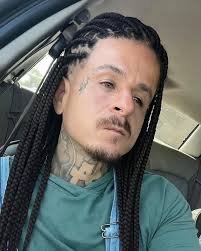 What city is the person in the photo from?