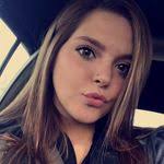 Raquel Foss's Instagram, Twitter & Facebook