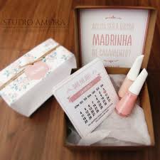 24 Ideias De Lembrancinhas Para Padrinhos De Casamento Passo A Passos Revista Artesanato Mesmo que voce opte por um convite mais barato, existem versoes super legais, basta usar a criatividade. 24 ideias de lembrancinhas para