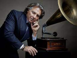 Bu siteyi kullanarak, kullanım şartlarını ve gizlilik politikasını kabul etmiş olursunuz. Roberto Alagna