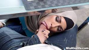 Big Tits Arab Pornstars Mia Khalifa and Julianna Vega Fuck White Big Dick -  RedTube