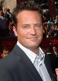 Youtube мэттью перри, мэтт леблан и дэвид швиммер. Mettyu Perri Matthew Perry Biografiya Foto Lichnaya Zhizn Semya Deti I Zhena 2021