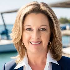 Lawanda Lott's Instagram, Twitter & Facebook