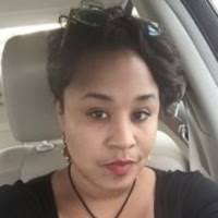 Tara Batts's Instagram, Twitter & Facebook