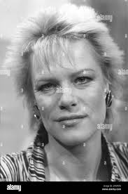 Lisa sänger -Fotos und -Bildmaterial in hoher Auflösung