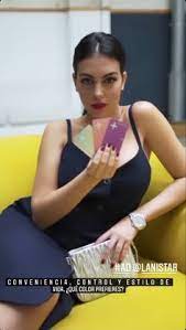 Georgina i̇spanya'nın fransa sınırında ufak bir kasabada yaşarken ailesiyle i̇ngiltere'nin bristol kentine göç etmiş. 420 Georgina Rodriguez Ideas In 2021 Georgina Cristiano Ronaldo Ronaldo