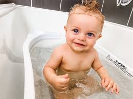 Debating which bathtub or bath seat is best for your baby? Top 10 Baby Bath Tubs And Baby Seats In Australia 2021