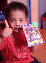 I (satu) / 1 tema / topik : Kreasi Membuat Frame Foto Keluarga Dunia Belajar Anak