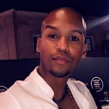 Sheereen Hull's Instagram, Twitter & Facebook