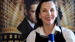 The third season of babylon berlin begins shortly before the devastating stock market crash of 1929, this time gereon rath (volker bruch) investigates the new stars of the series are meret becker, ronald zehrfeld, sabin tambrea, hanno koffler, martin wuttke, trystan pütter, peter jordan, caro. Video Meret Becker Babylon Berlin Filmklassiker Der 20er Ard Das Erste