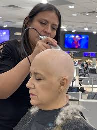 In The Loop Salon Gift & Greeting Cards