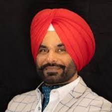 Joyti Sidhu's Instagram, Twitter & Facebook