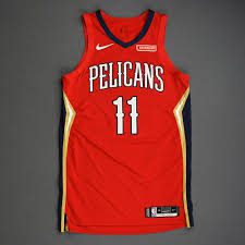 Jrue randall holiday (chatsworth, 12 giugno 1990) è un cestista statunitense, professionista nella nba con i milwaukee bucks. Jrue Holiday New Orleans Pelicans Christmas Day 19 Game Worn Statement Edition Jersey Scored 20 Points Nba Auctions