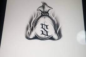 There were a few that had strange printing errors or were generally too weird/cheesy to use. Money Bag Tattoo Tatuagem De Dinheiro Tatuagem Grafico Da Dor Da Tatuagem