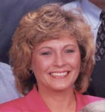 Lynn Singletary's Instagram, Twitter & Facebook