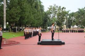 I saw a child carrying a light and asked 'where did you get the light from' the child put it. Www Metrosumut Com Januari 2018