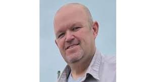 Brick Raper Obituary (1980