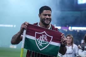 Hulk é apresentado à torcida do Fluminense em festa no Maracanã: “Estava muito ansioso”