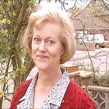 Keeping Up Appearances🌍Patricia Routledge