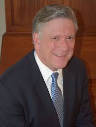 Frank Thayer's Instagram, Twitter & Facebook