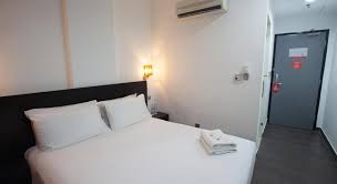 Enjoy life at sarawak's best shopping & nightlife spots, or immerse yourself with sarawak's rich culture at santubong cultural village, all located within close proximity to our hotel. Tune Hotel Waterfront Kuching Jalan Borneo Off Jalan Tunku Abdul Rahman 93100 Kuching Sarawak Malaysia Kuching