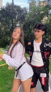 Sus hermanos jeison y andy han ambos aparecido en su cuenta de instagram danielagiraldo.1. Temui Video Popular Daniel Di Grado Tiktok