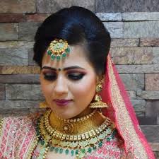 Top Salons (premium) in Gurgaon Sector 82