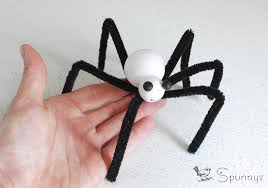 And the spider head is just a plain black hat that you add these super jumbo sized googly eyes to the this diy spider costume is the ultimate best ever! How To Make Fake Pipe Cleaner Spiders Spunnys Diy Decoration