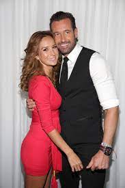 She's part of women fair, amigos for kids activities, latin book festivals, in houston, dallas, los angeles, chicago and new york. Gabriel Soto Pide Perdon A Geraldine Bazan Tienes Razon Te Falle