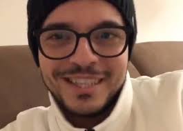 Andrea sannino non riesce a immaginare un napoli senza dries mertens e josé callejon. Il Cuore Di Andrea Sannino Rinuncia Al Compenso E Regala Un Campetto Ai Bambini