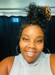 ONE year clean and sober! 💪🏻🔥 OA 15 YEARS SOBER