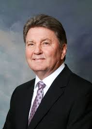 Central Electric CEO Retires After 30 Years With Co-ops